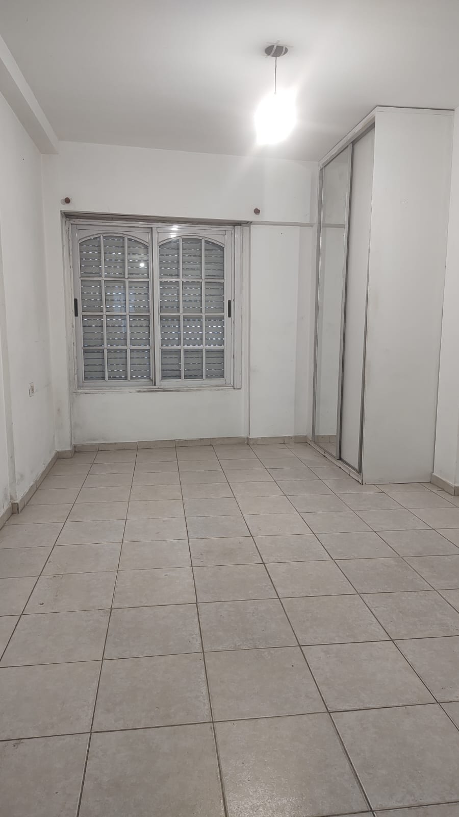 Alquiler monoambiente carlos calvo 1883