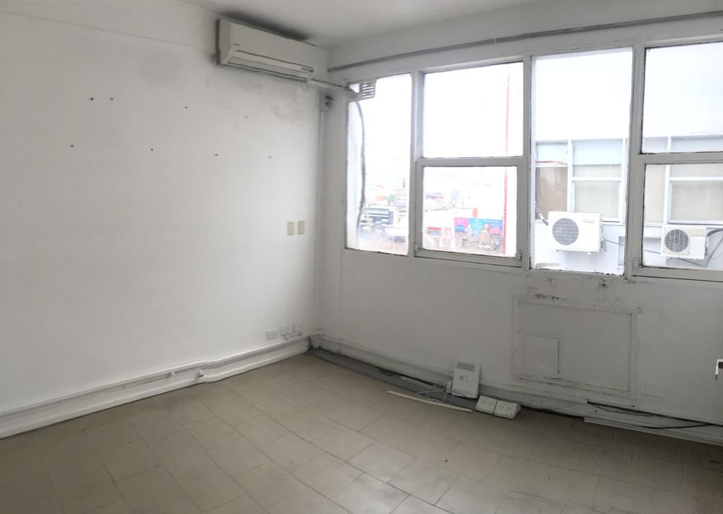 Alquiler oficina céntrica frente a la estació