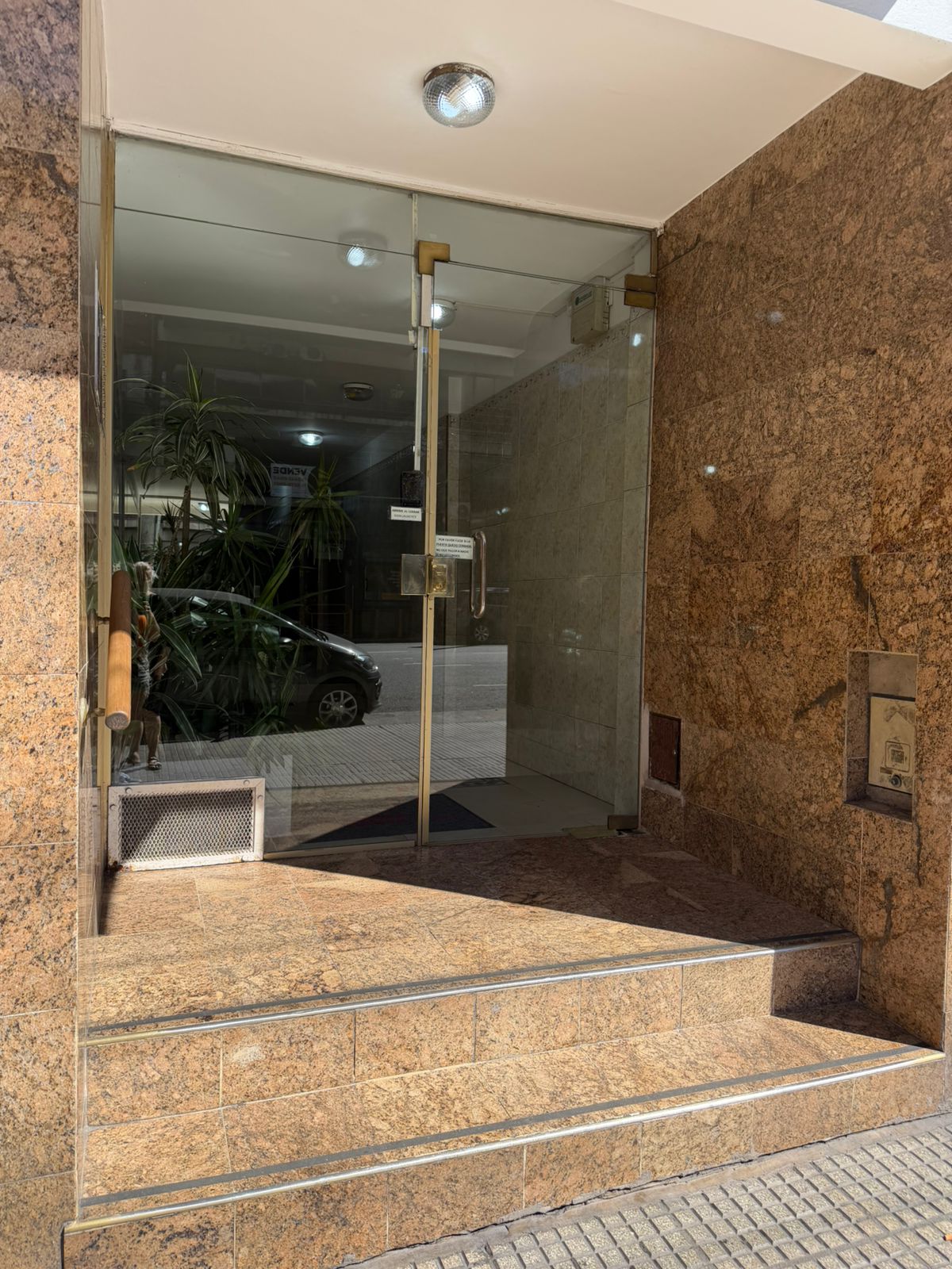 Departamento monoammbiente con balcon