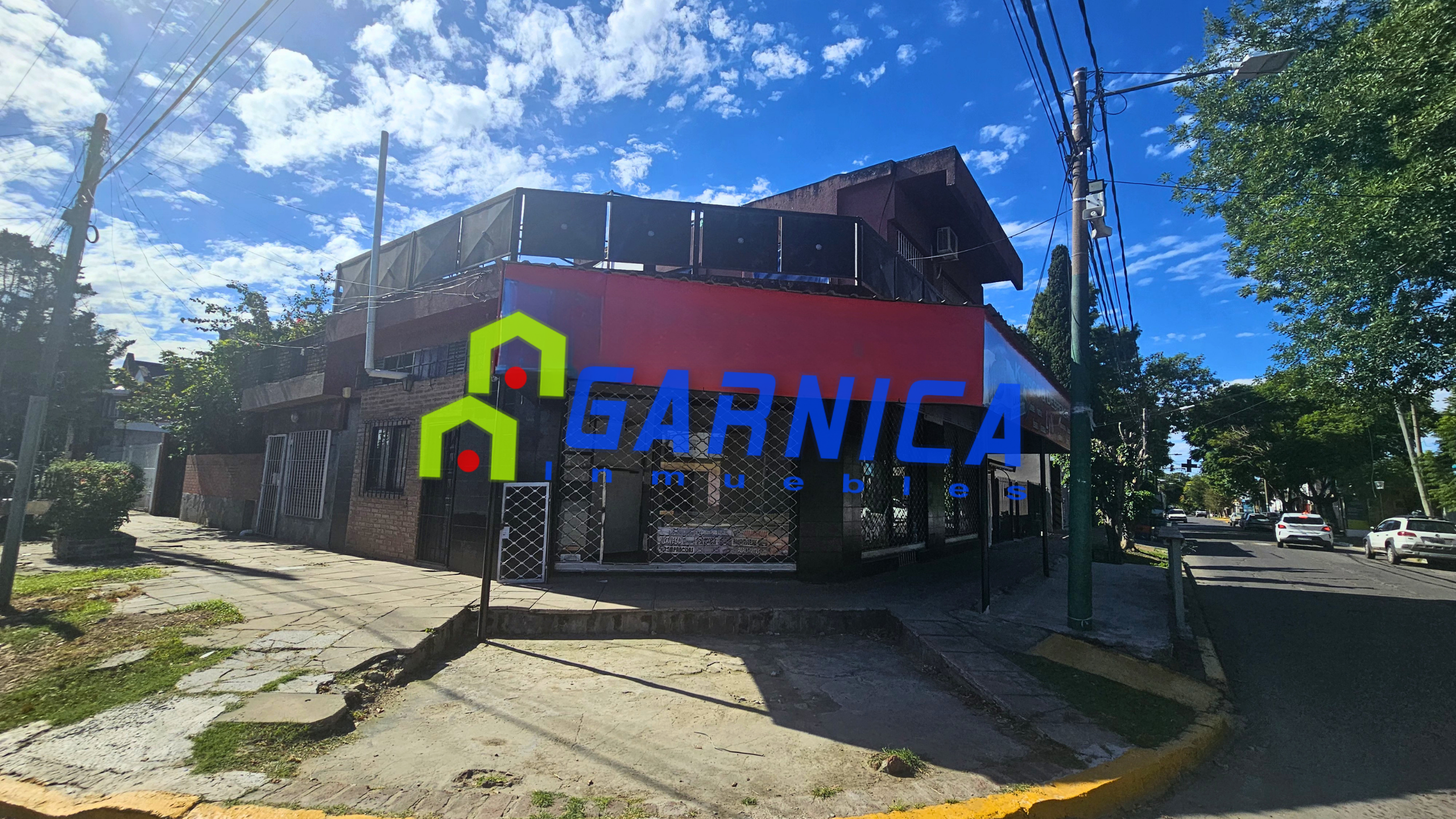Local esquina 40m2 estratégica ituzaingó sur