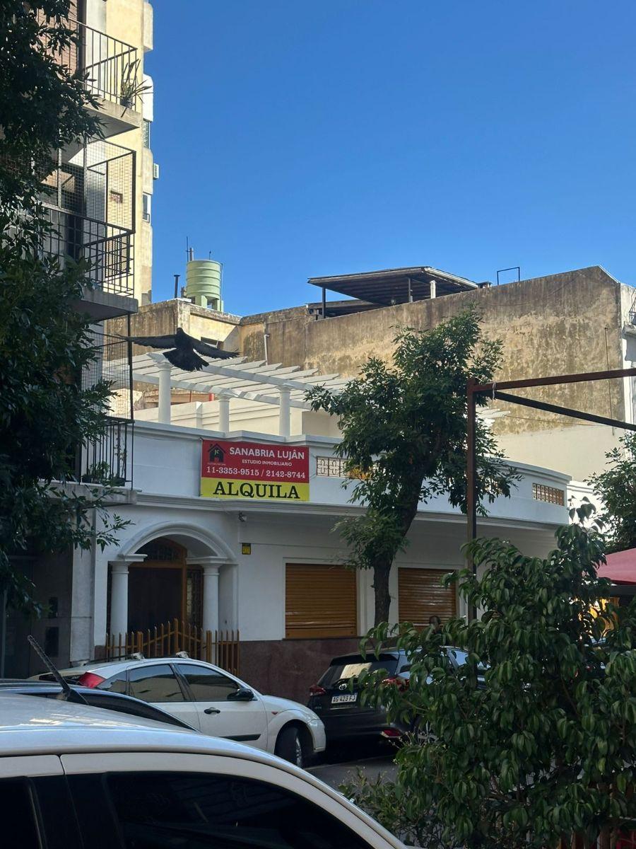 Local comercial de 220 m² en alquiler en villa crespo