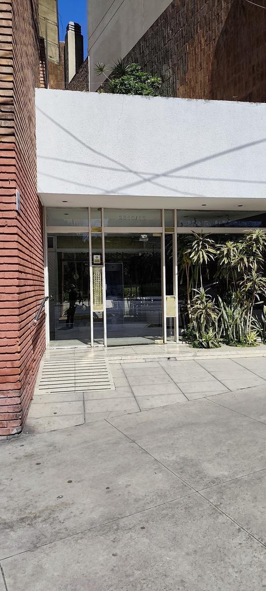 Departamento en barrio norte