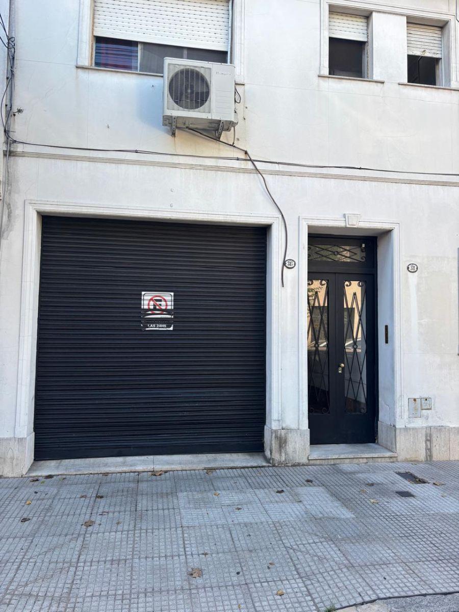 Local 8x3,5 sin expensas
