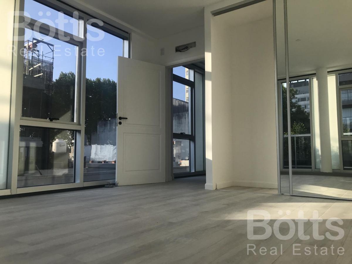 Departamento de 2 ambientes con cochera en edificio premium