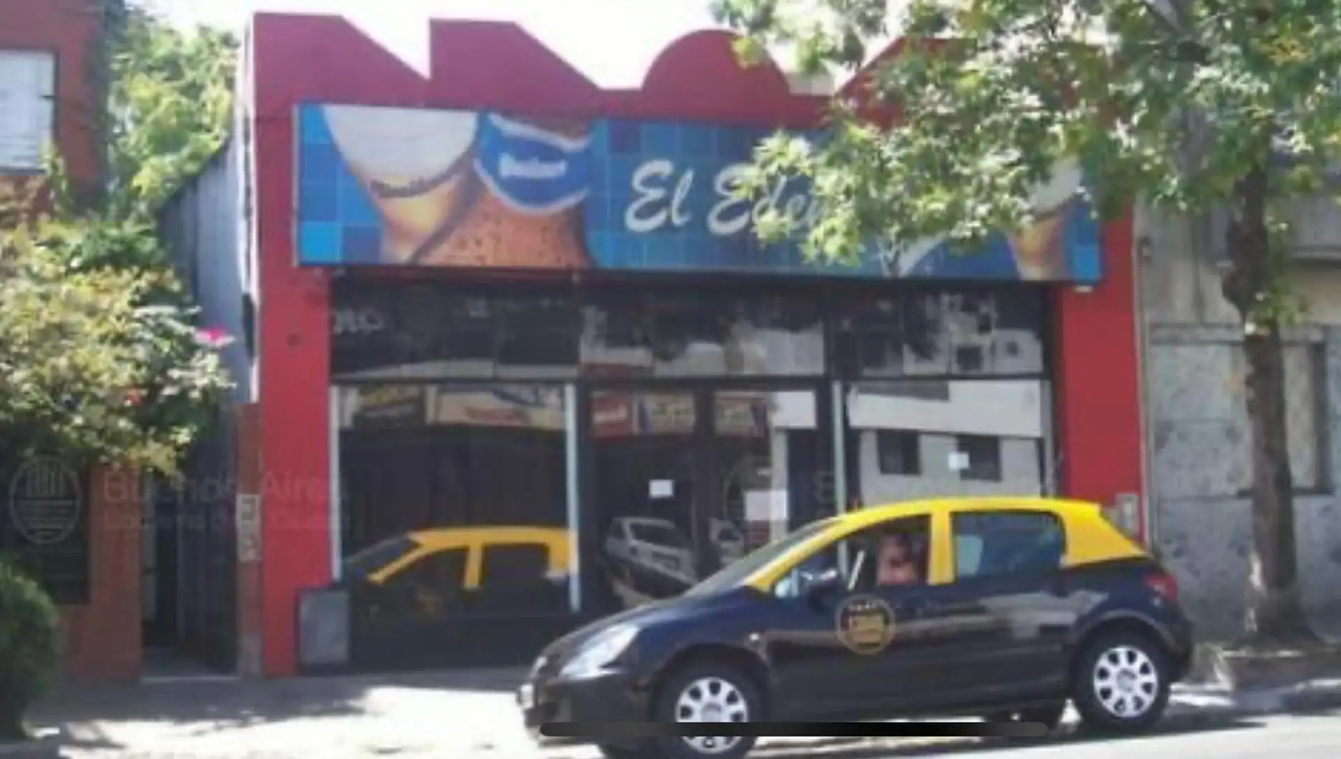 Local villa urquiza