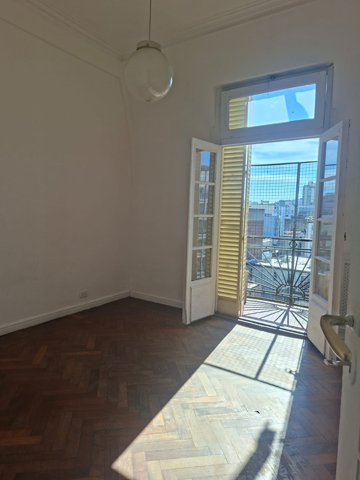 Alquiler  4 ambientes c/dep. 80m2 – balvanera