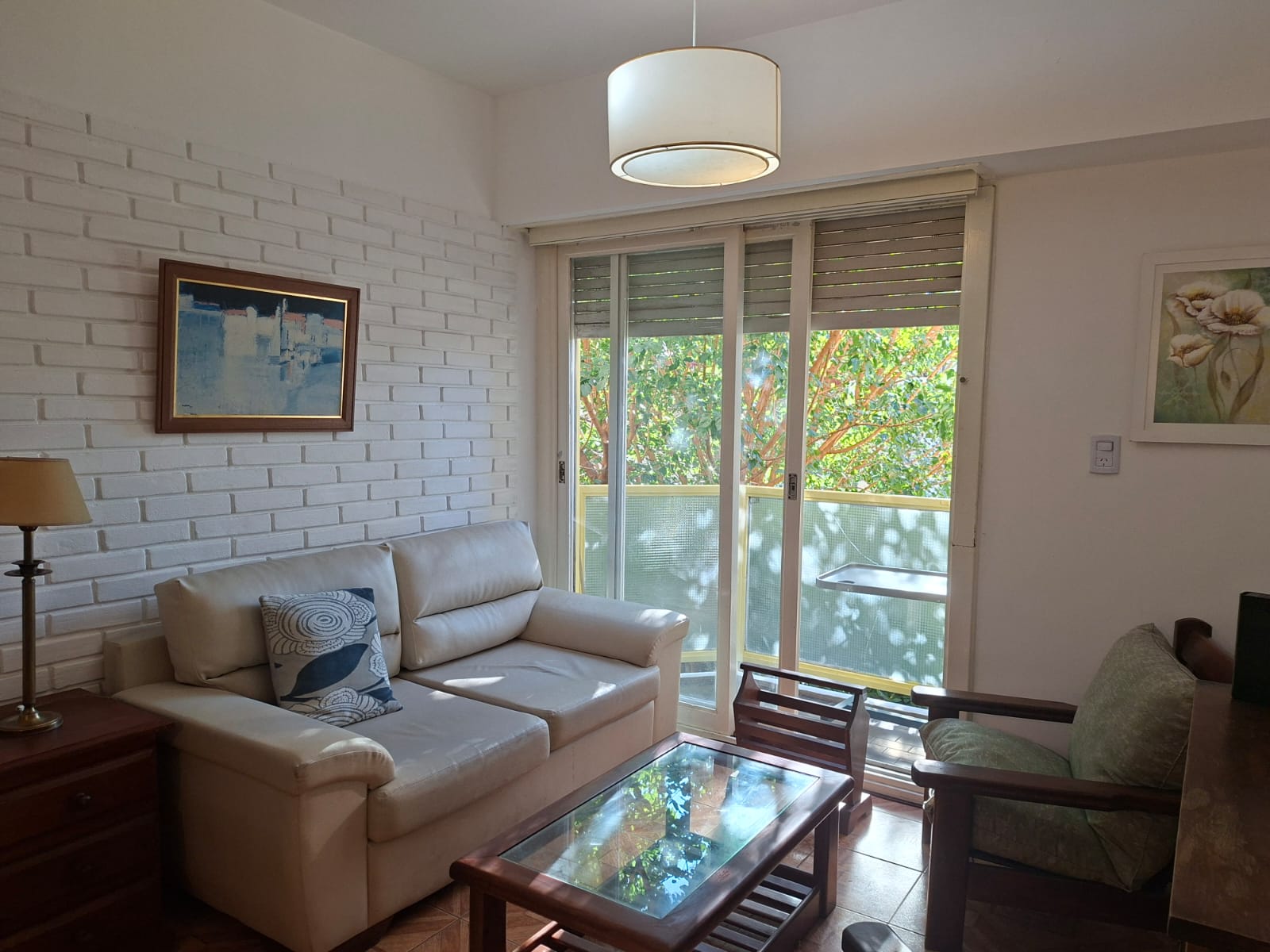 Alquiler  2 ambientes amoblado – almagro.- 