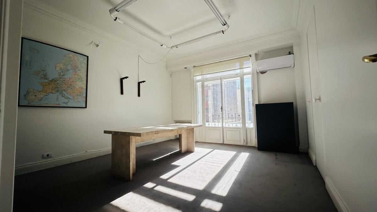 Alquier oficina 120 m² en av cordoba y suipacha