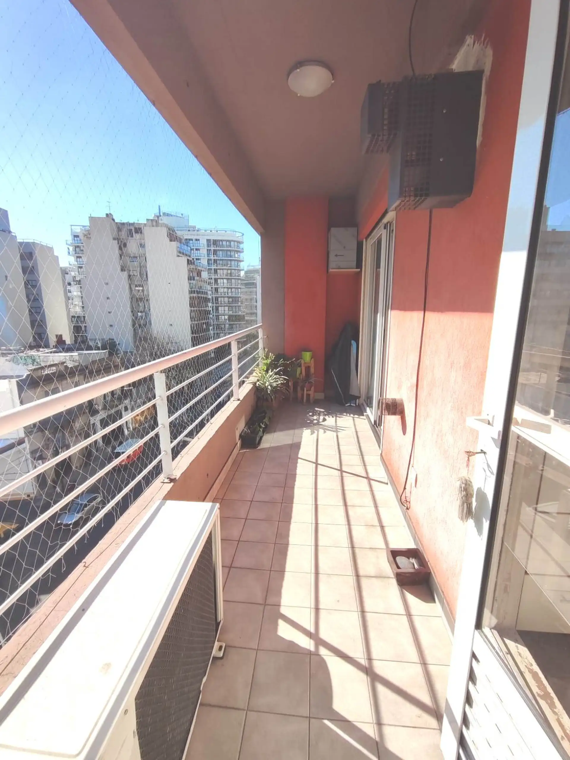 2 ambiente semipiso frente muy luminoso-airea