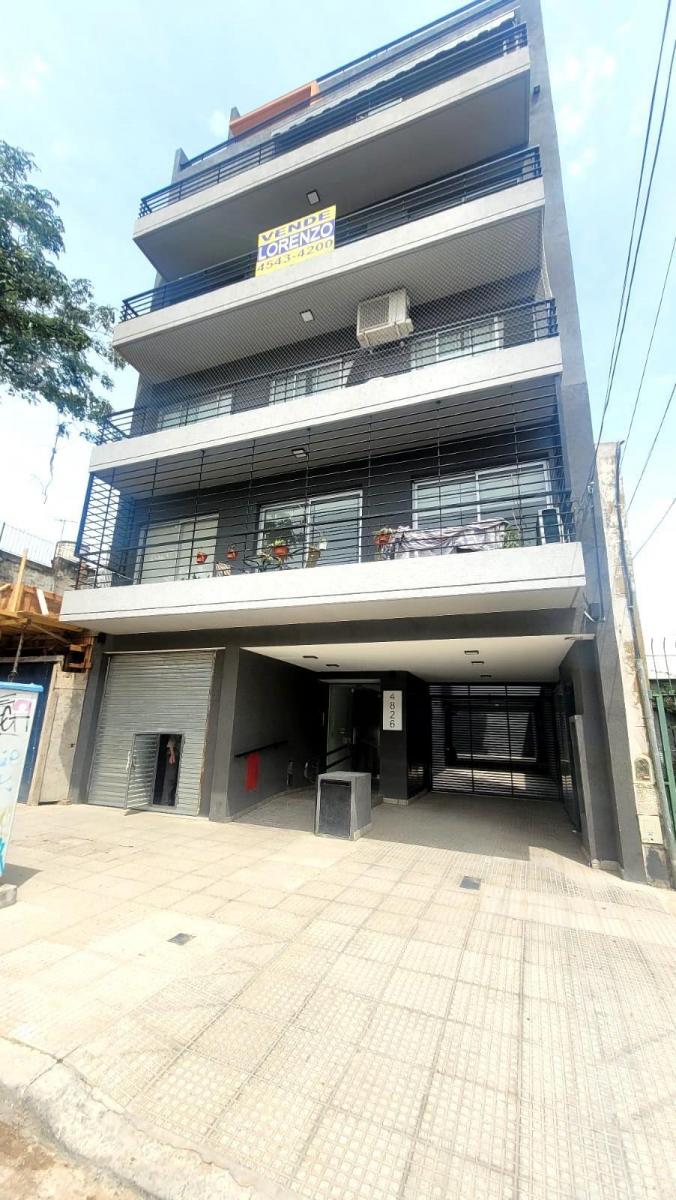 Alquiler monoambiente con balcon y cochera apto profesional
