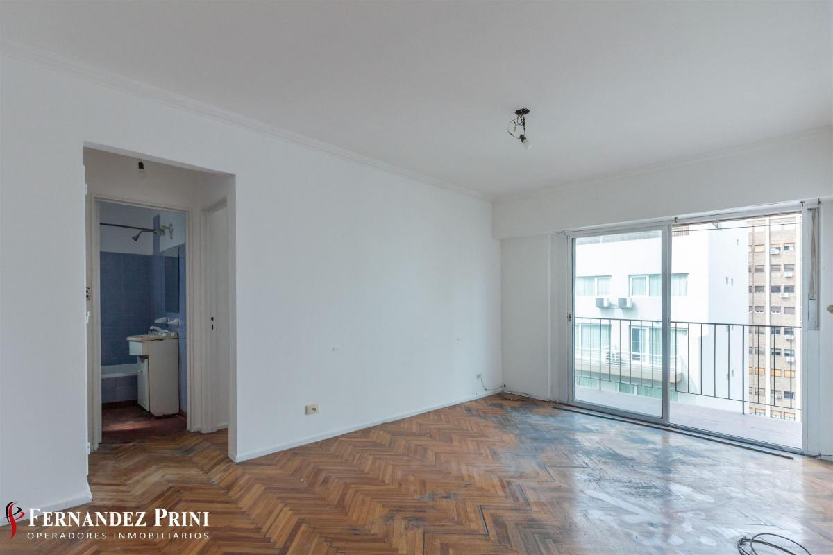 Departamento 2 ambientes al frente, con lavadero independiente