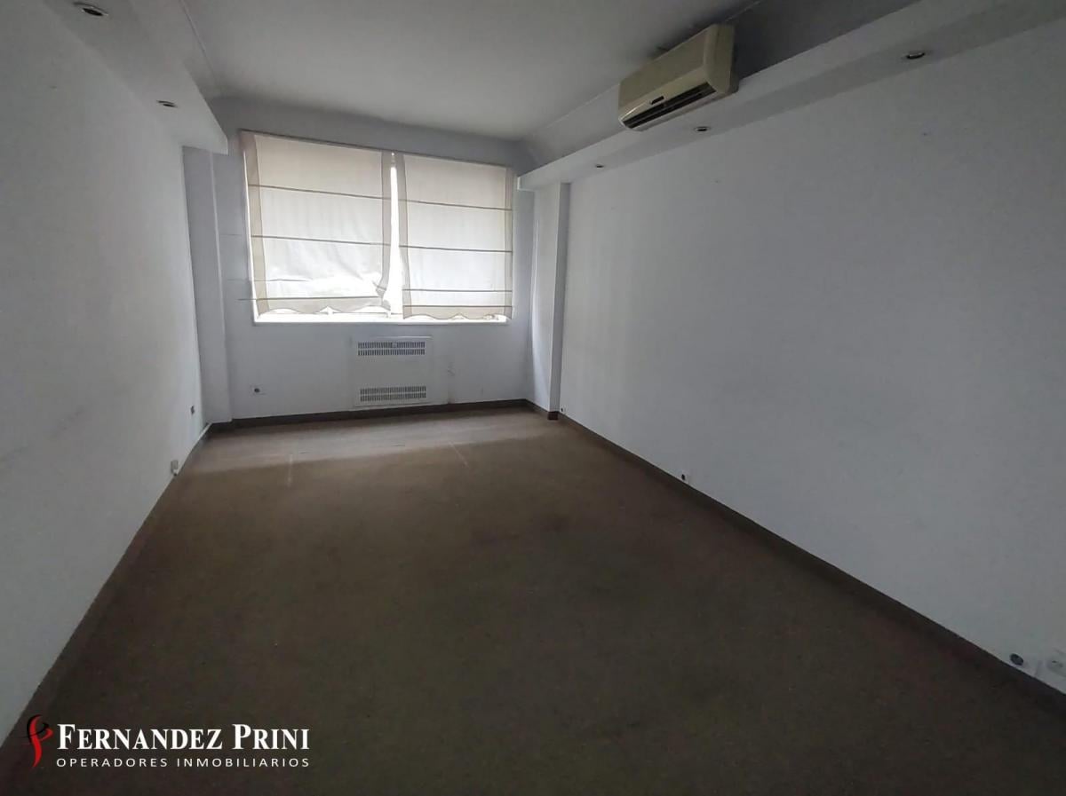 Oficina de 93 m² en san nicolas
