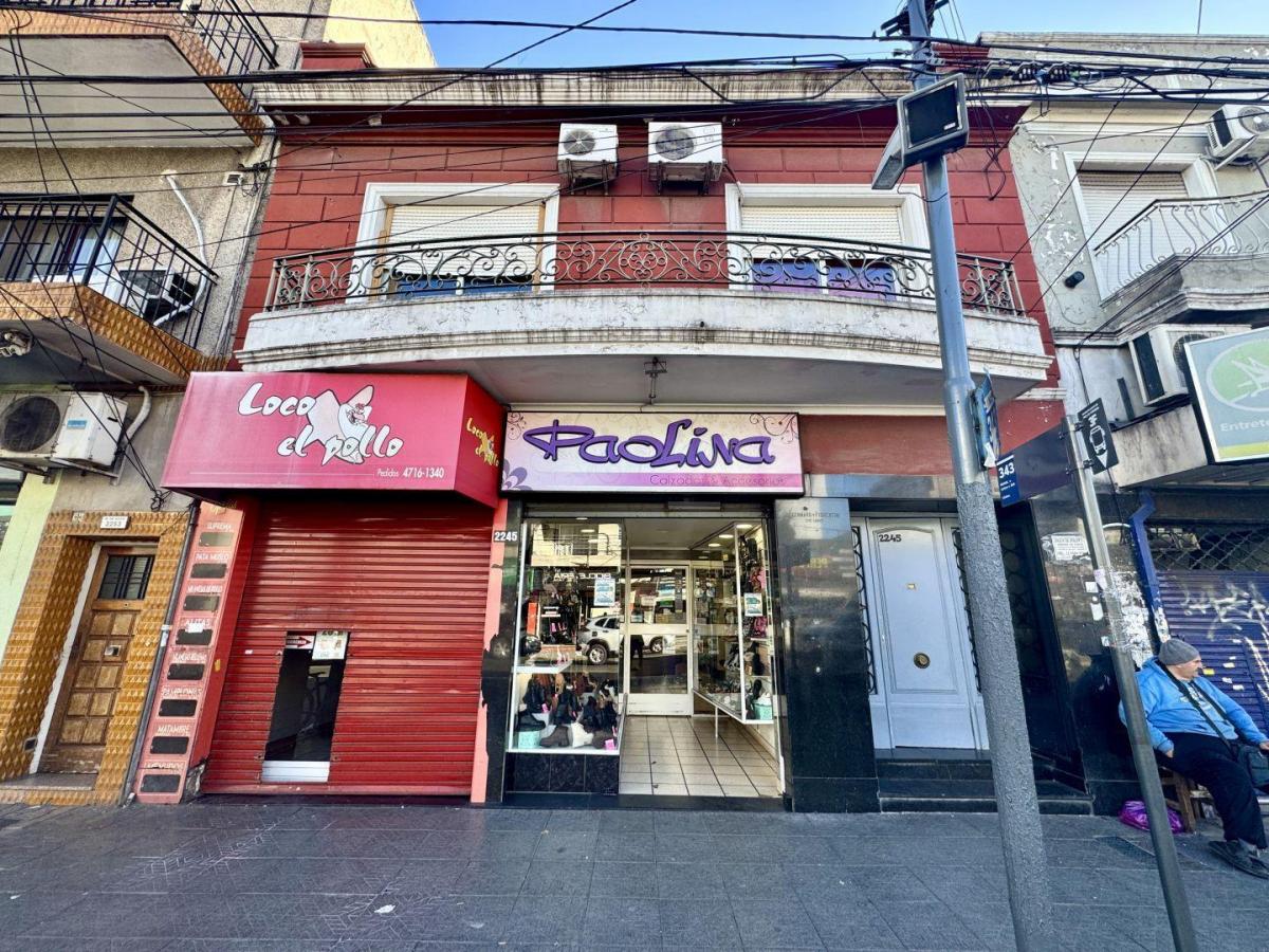 Local. | av san martín 2245