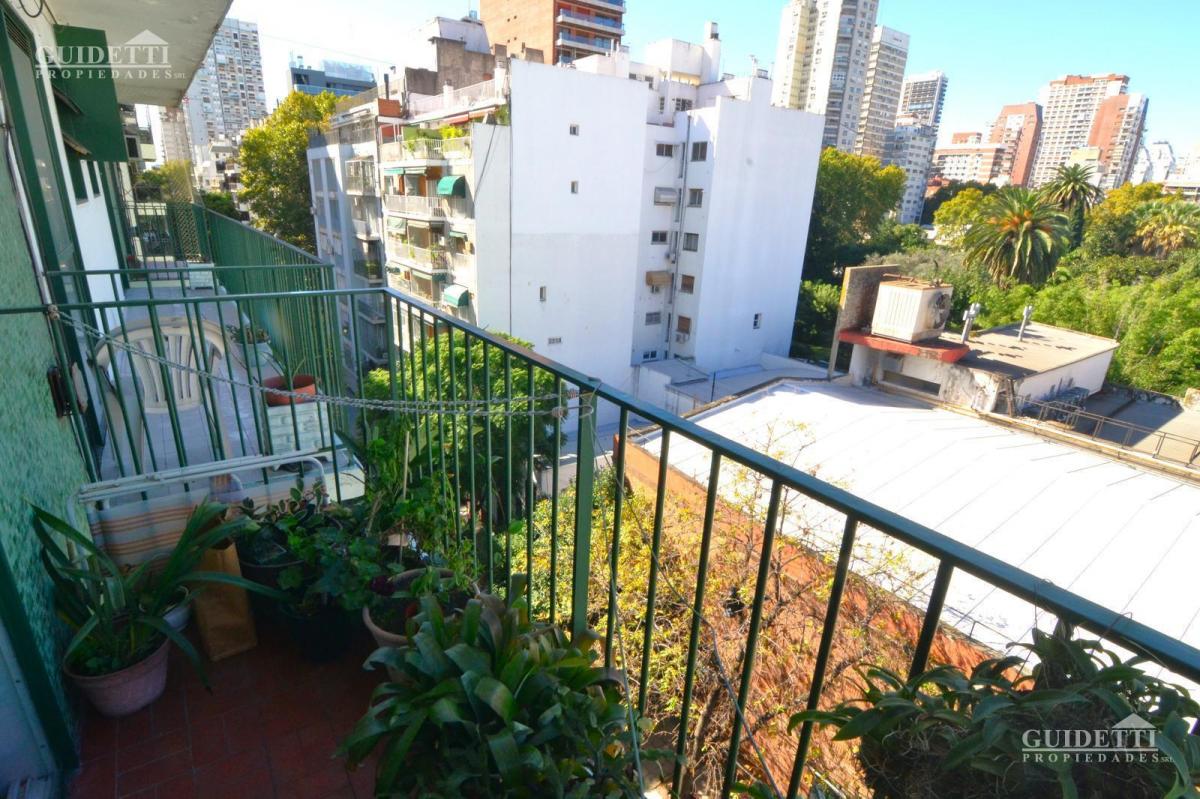 Alquiler departamento 3 ambientes con balcón en belgrano