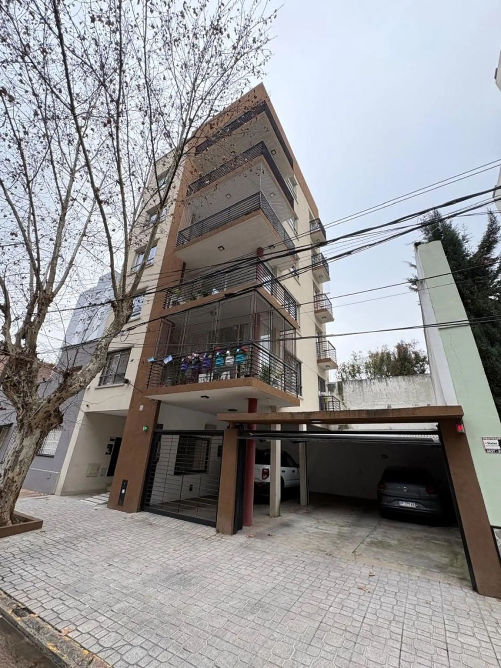 Alquiler en villa saenz peña, partido de tres de febrero