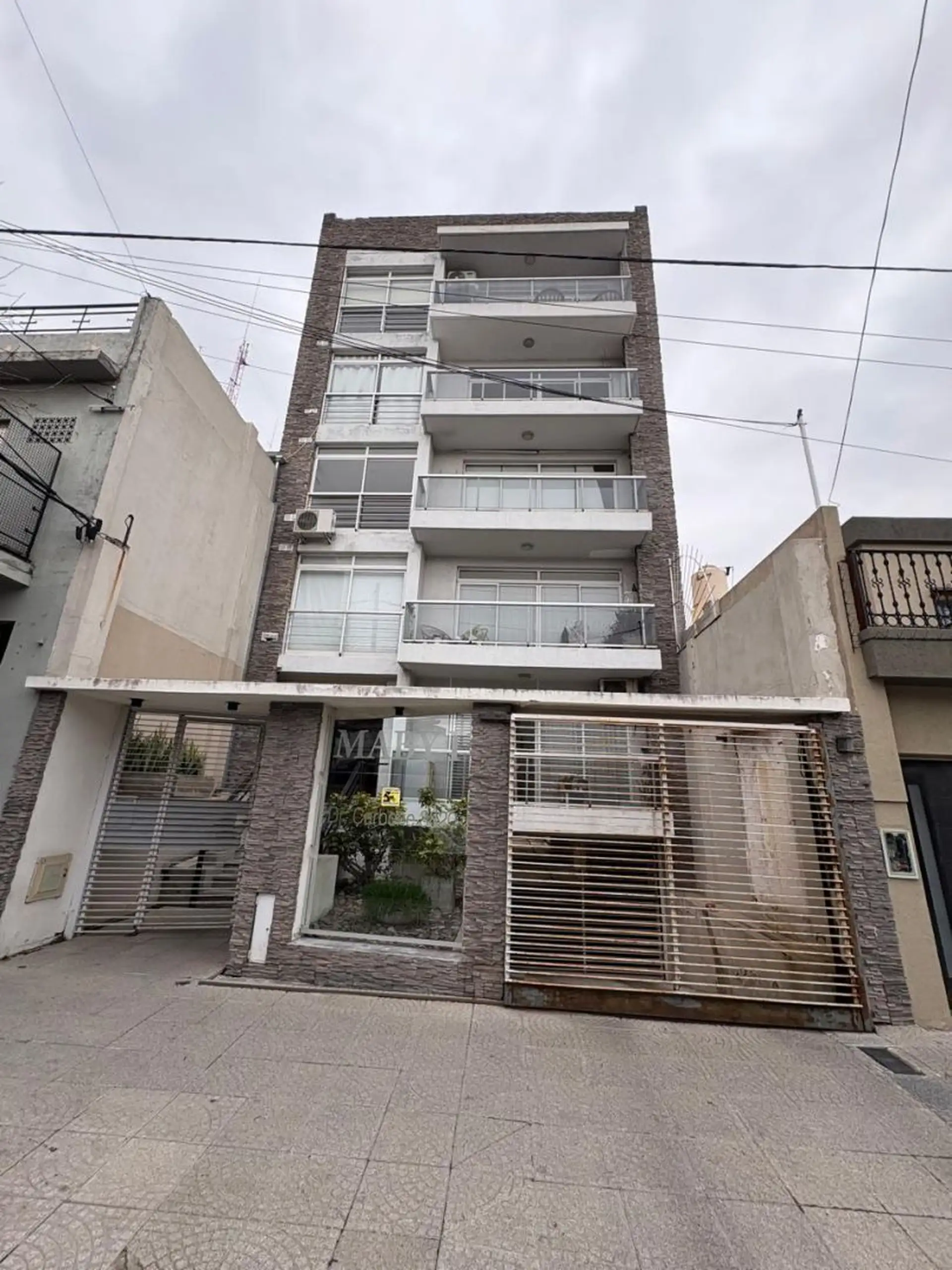 Alquiler en santos lugares, partido de tres de febrero