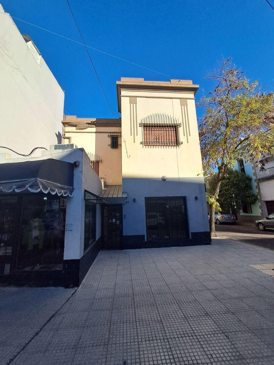 Casa de 7 ambientes en alquiler uso profesional