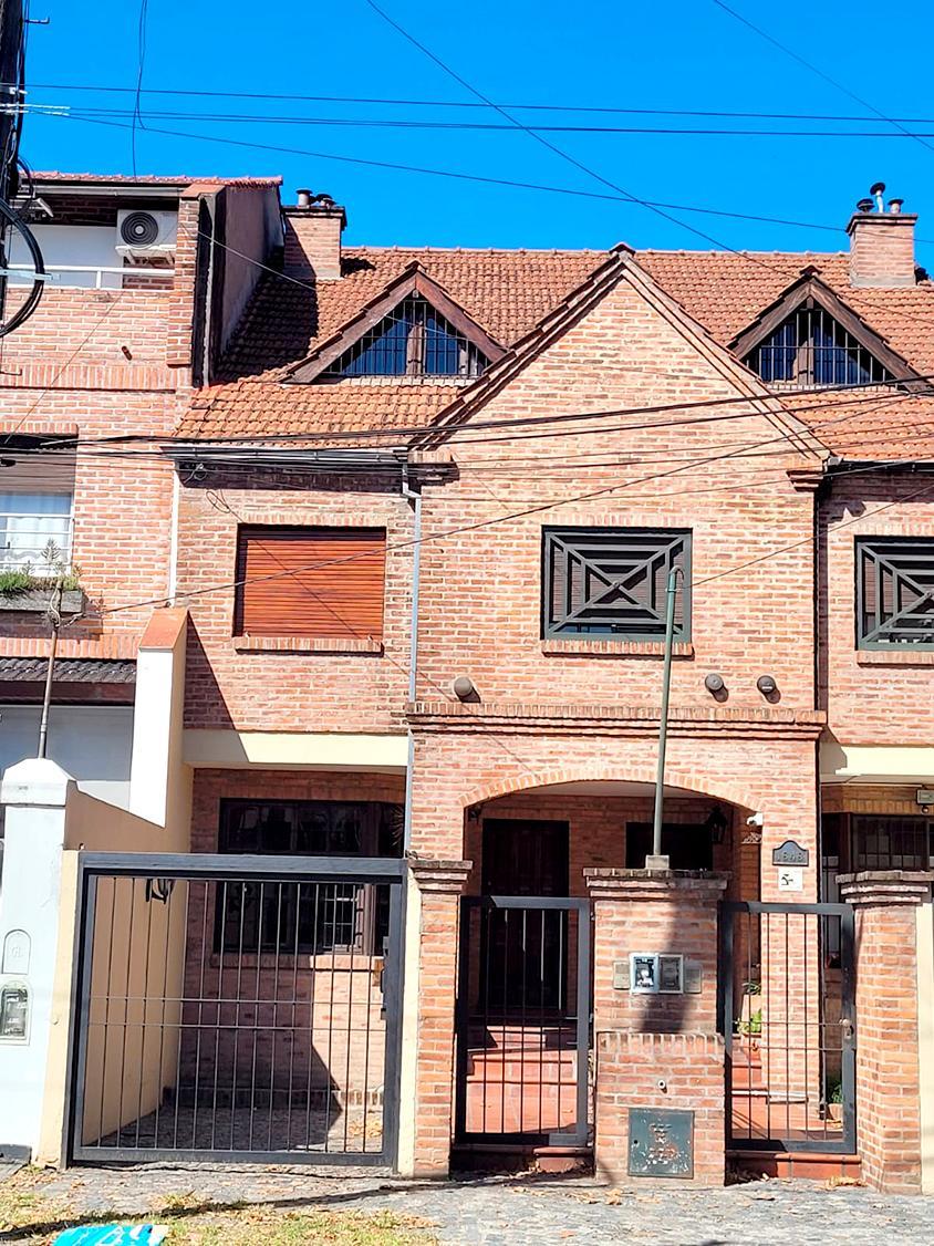 Lindo chalet en alquiler a 3 cuadras de maipu