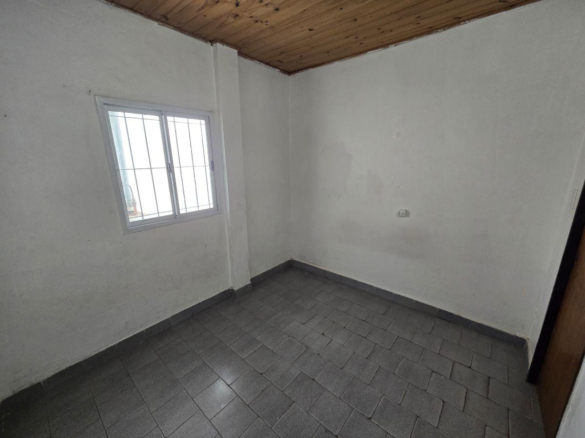 Ph de 37 m²2 ambientes c/ patio en alquiler en castelar
