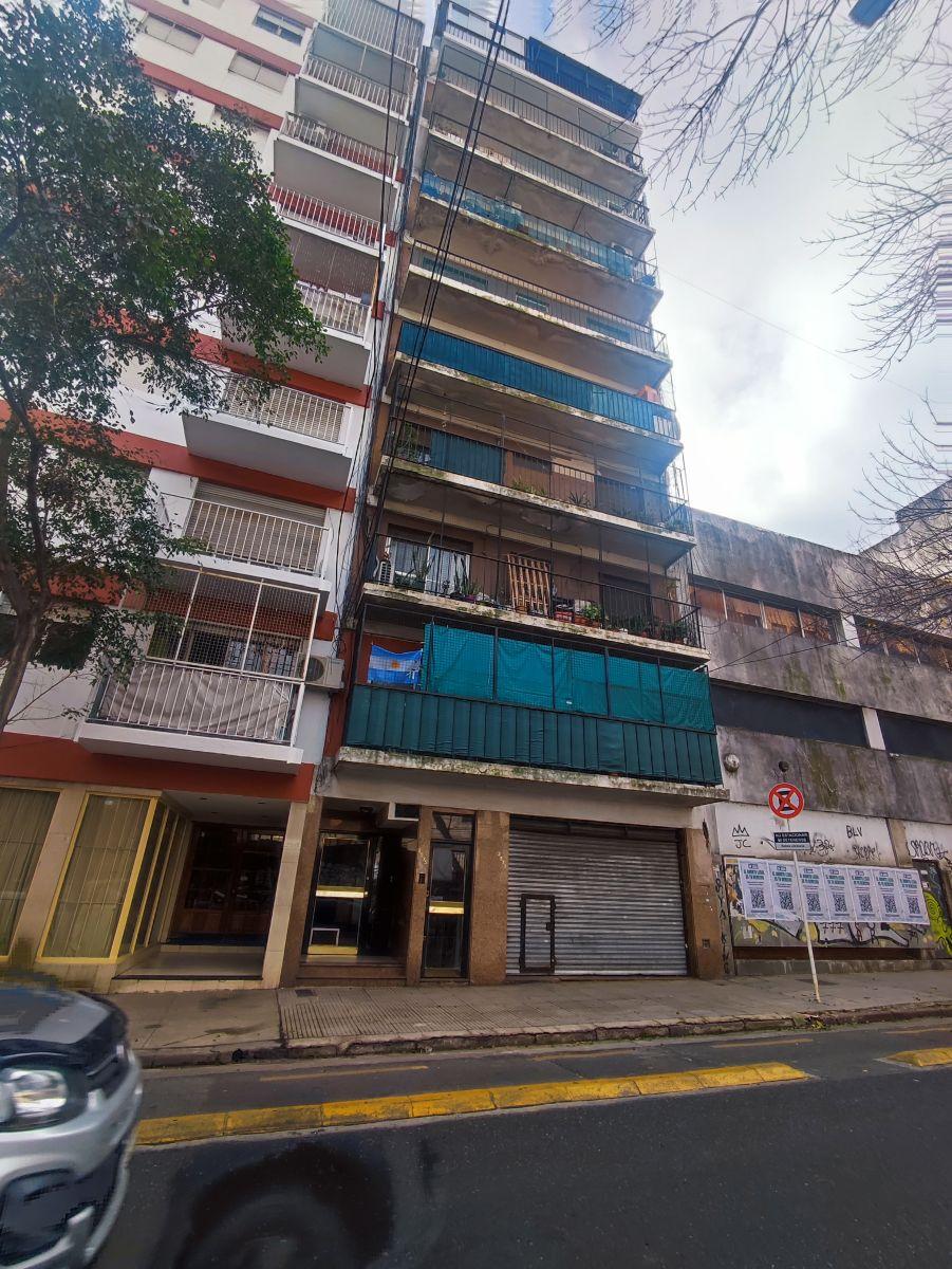 Alquiler depto dos ambientes c/balcon lateral a. alsina 2500 balvanera